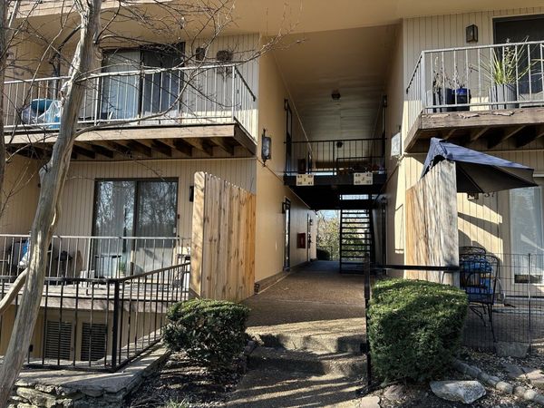 420 Walton Ln, Unit I41, Madison, TN 37115