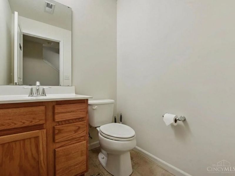 7970 Valley Crossing Drive, Colerain Township, OH 45247 Photo 33