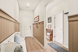 186 Saddle St photo 4