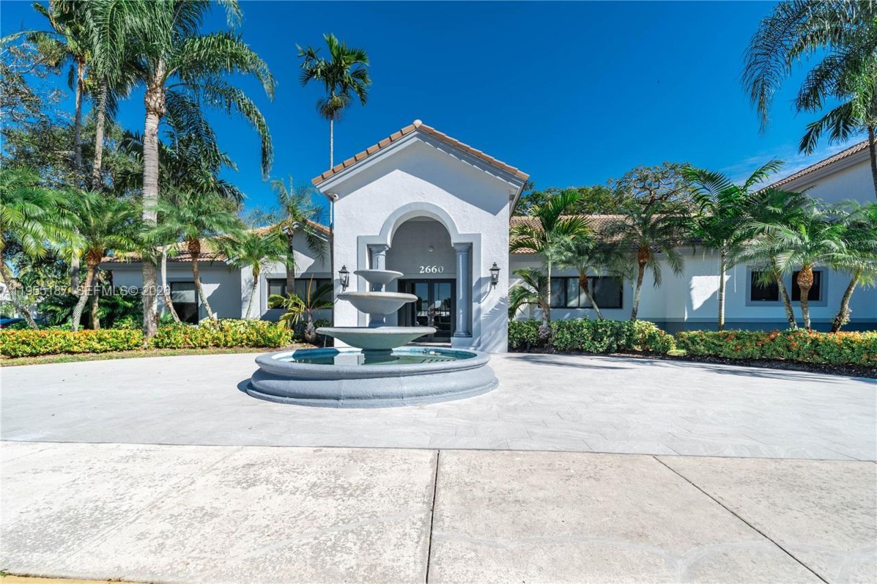 2640 S University Dr, Unit 220, Davie, FL 33328 Photo