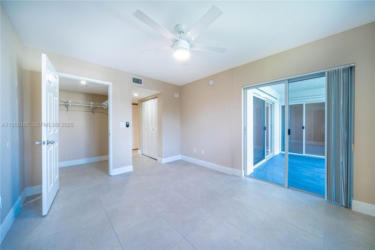 2640 S University Dr, Unit 220, Davie, FL 33328 Photo