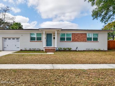 3256 FRUITWOOD Lane, Jacksonville, FL 32277