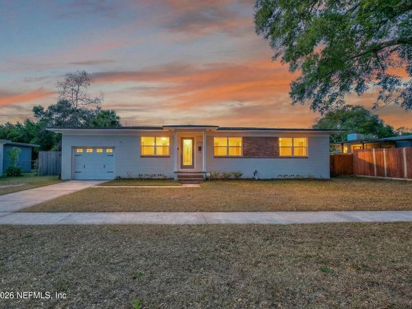 3256 FRUITWOOD Lane, Jacksonville, FL 32277