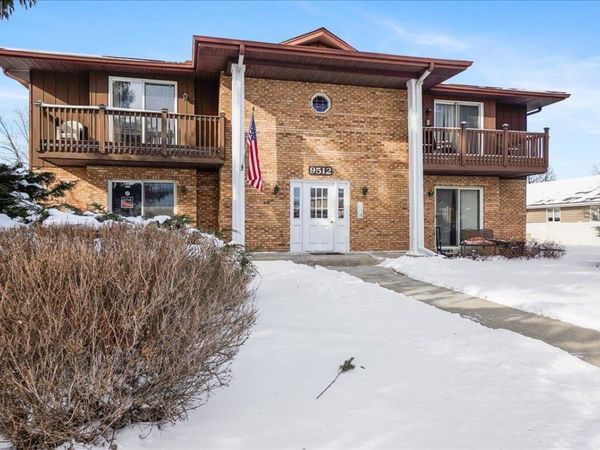 9512 Keilman Street, Unit 1n, St. John, IN 46373
