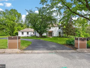 700 CAMP WOODS RD, VILLANOVA, PA 19085