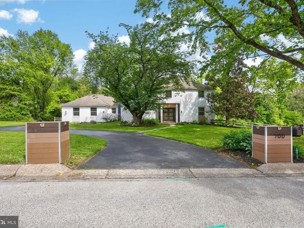 700 CAMP WOODS RD, VILLANOVA, PA 19085