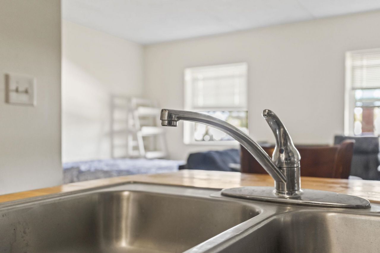 6850 Blue Heron Blvd. Photo 26