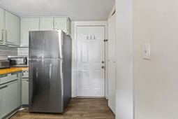 6850 Blue Heron Blvd. photo 4