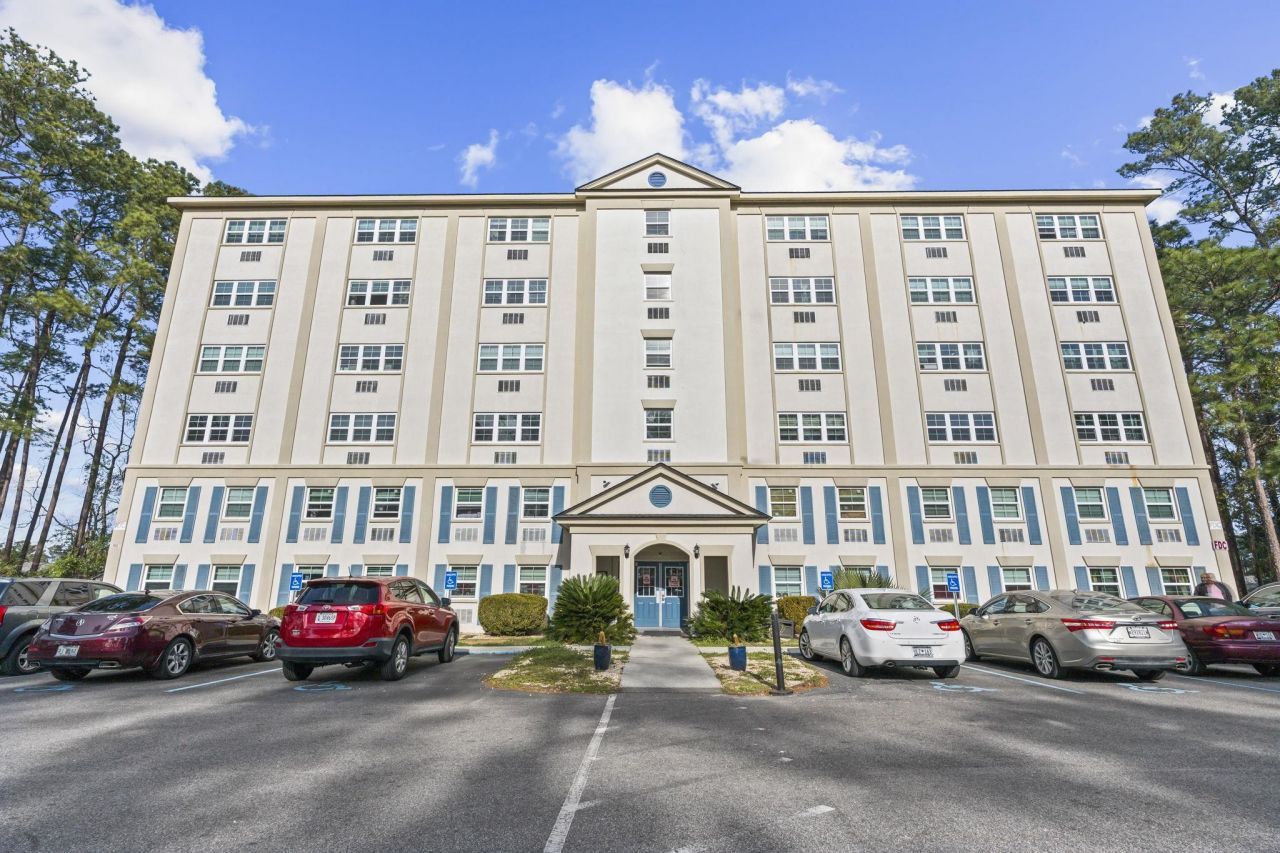 6850 Blue Heron Blvd. Photo 33