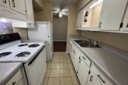 615 Carter Ln. photo 4