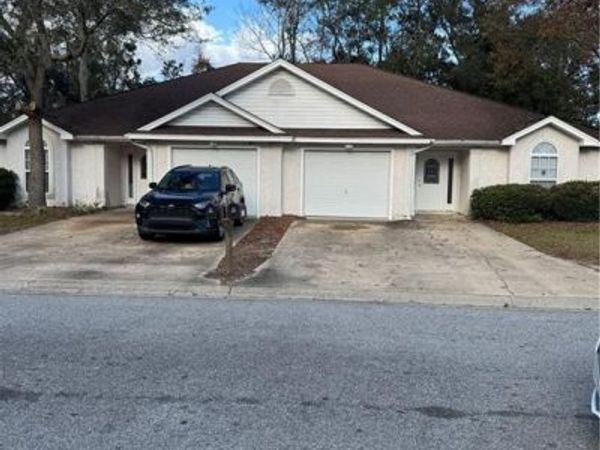 208-210 Windridge Drive, Brunswick, GA 31520