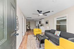 1978 Beech Avenue photo 4