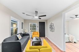 1978 Beech Avenue photo 4