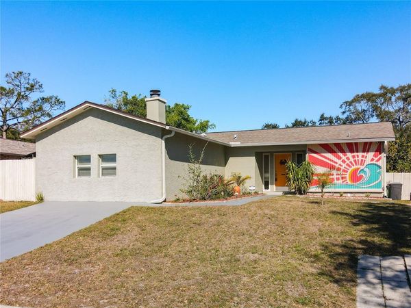 1210 CROSSBOW LANE, TARPON SPRINGS, FL 34689