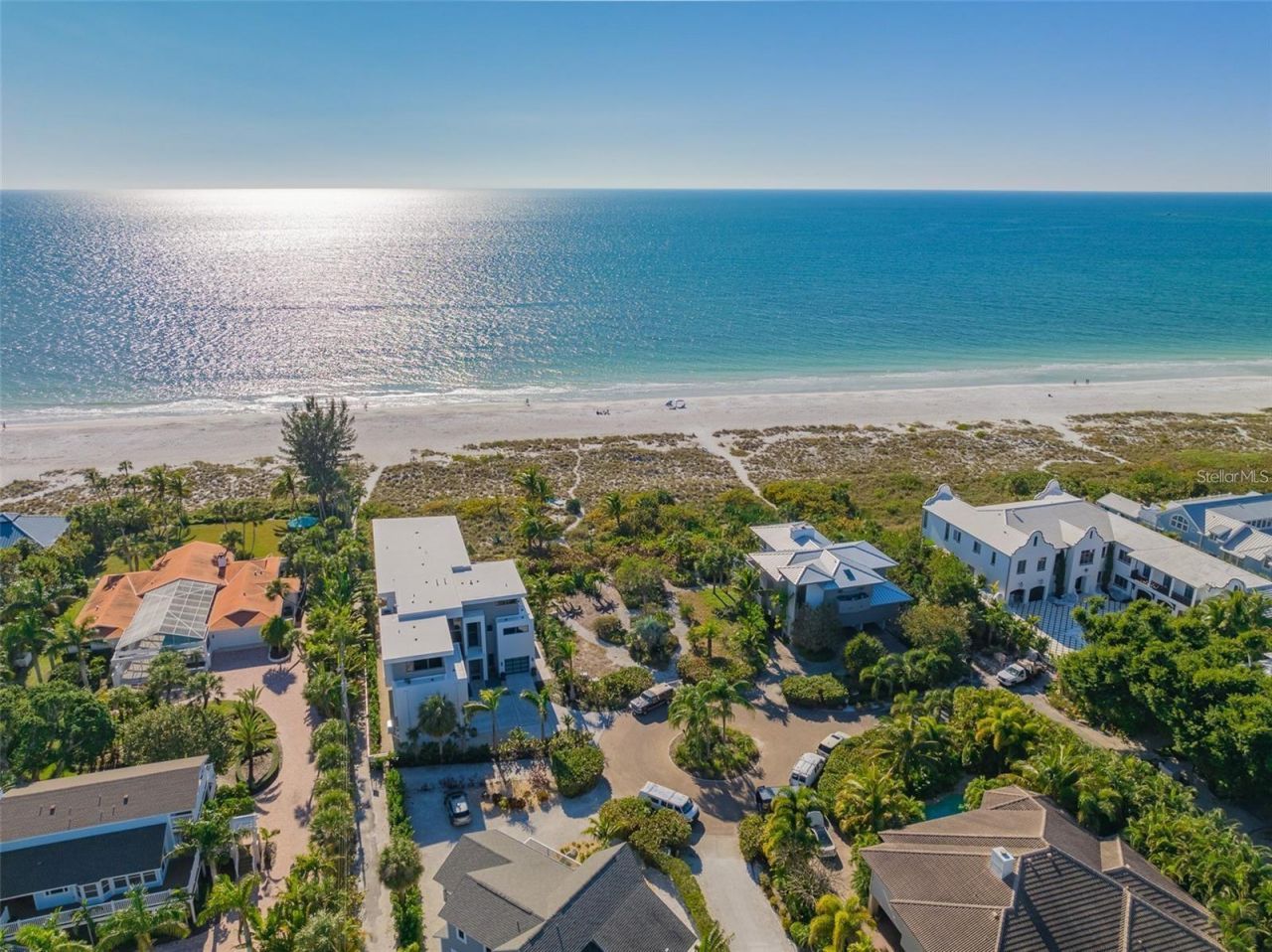 102 Sunset Lane, Holmes Beach, FL 34217 Photo