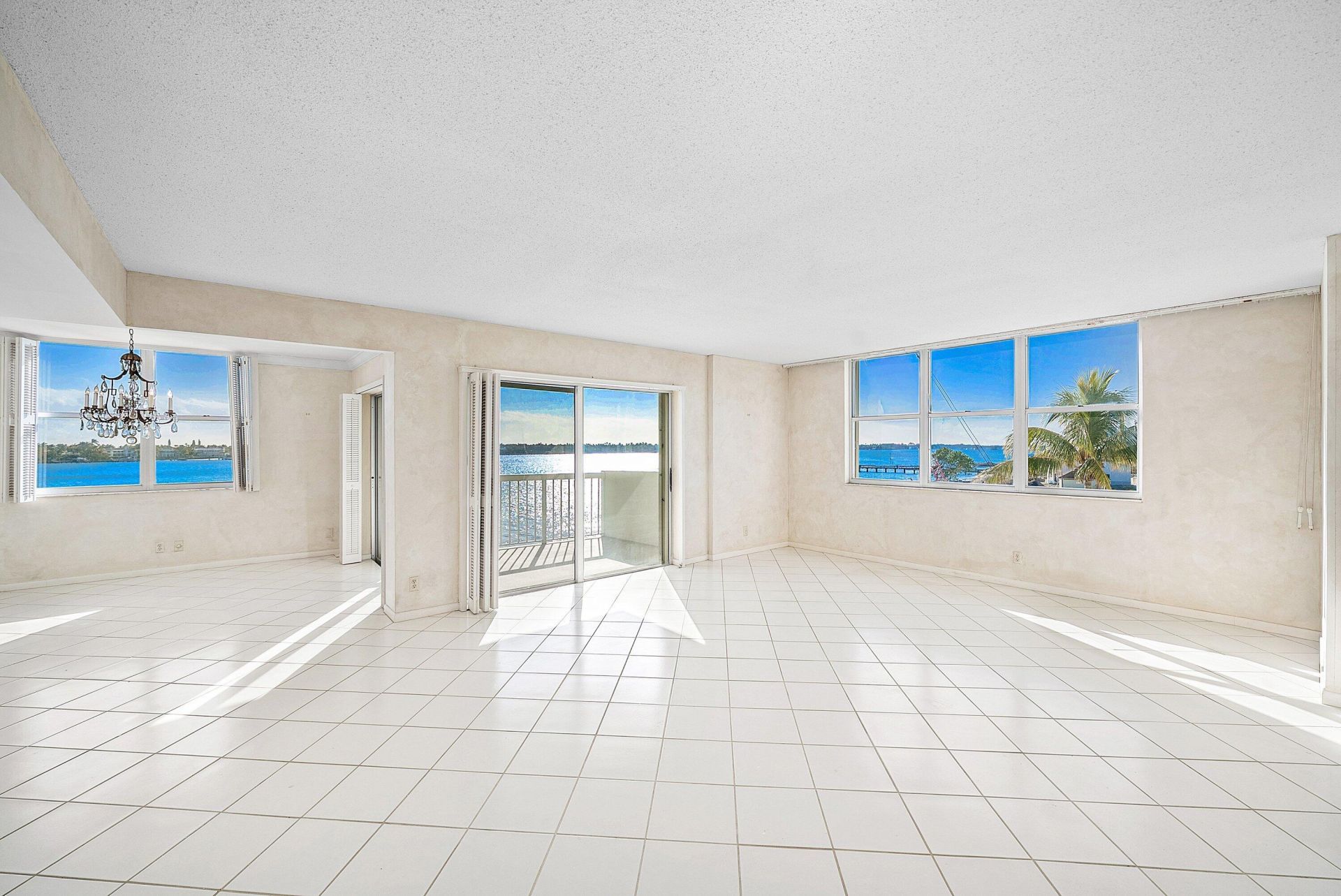 2600 N Flagler Drive, Unit 407, West Palm Beach, FL 33407 Photo