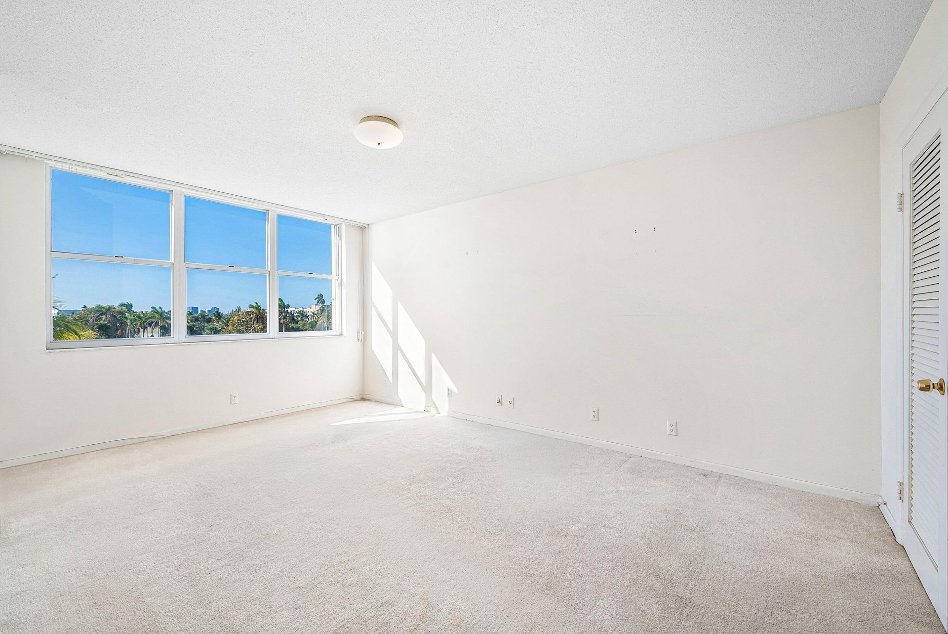 2600 N Flagler Drive, Unit 407, West Palm Beach, FL 33407 Photo