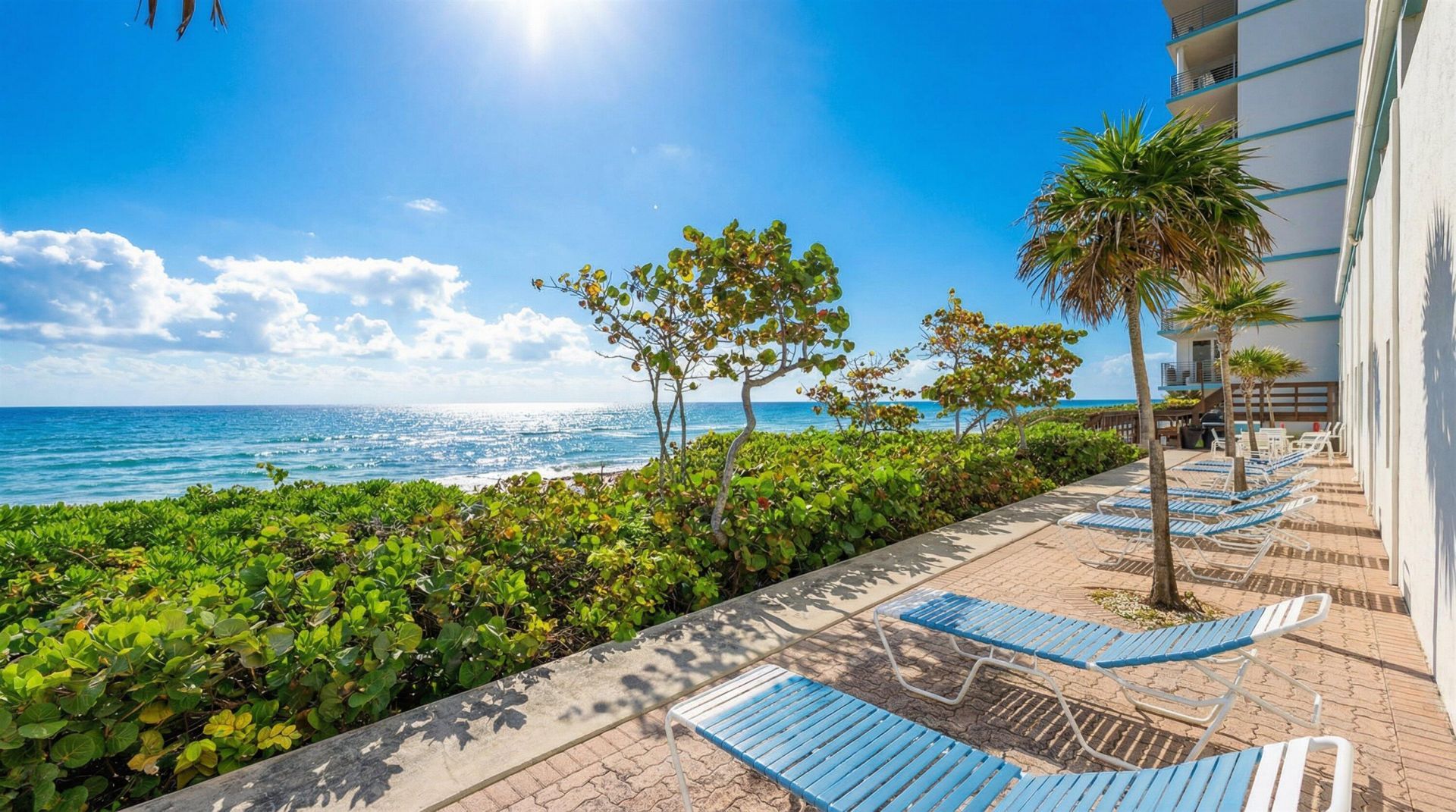 900 Ocean Drive, Unit 504, Juno Beach, FL 33408 Photo