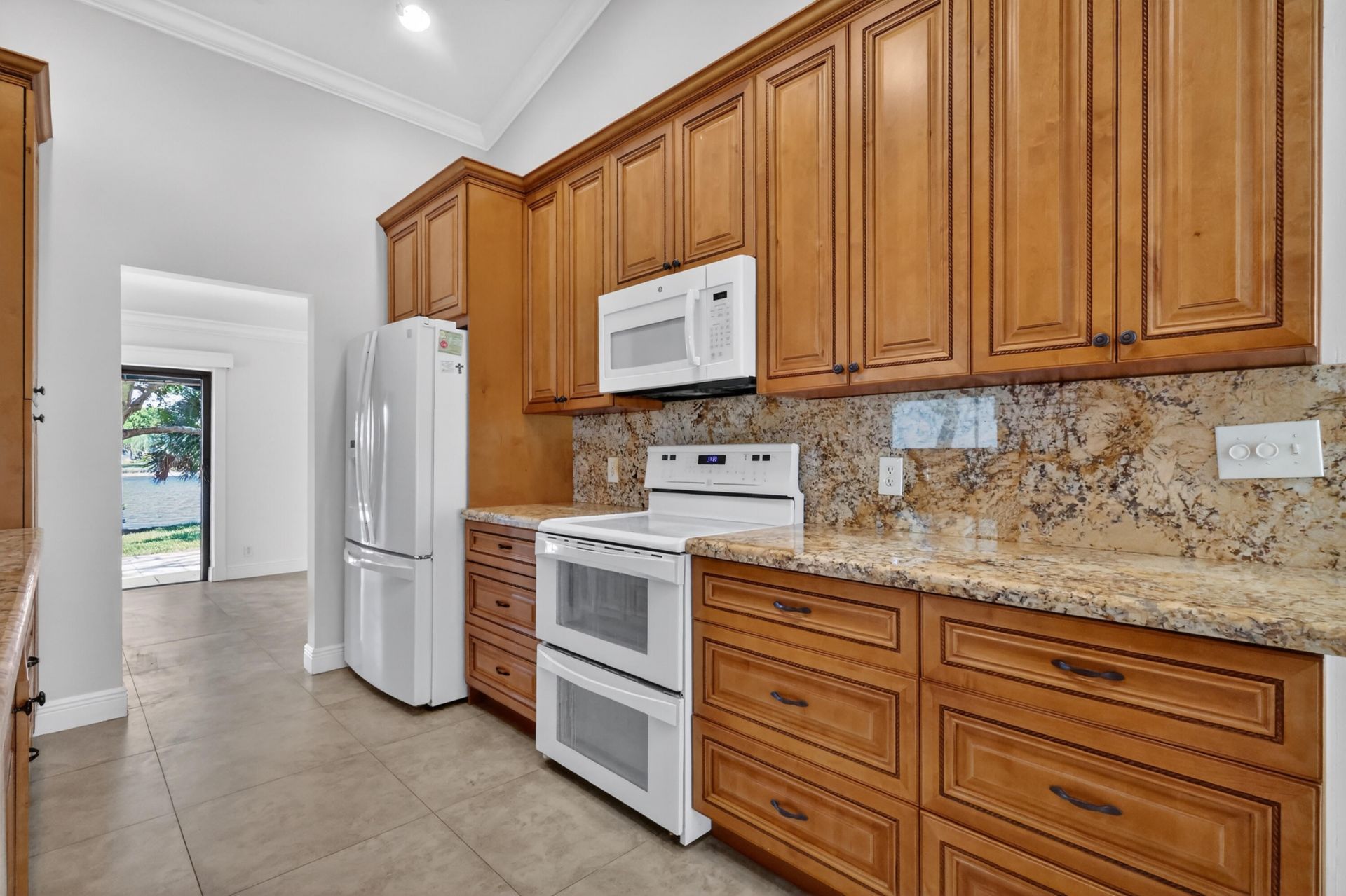 6656 Las Flores Drive, Boca Raton, FL 33433 Photo