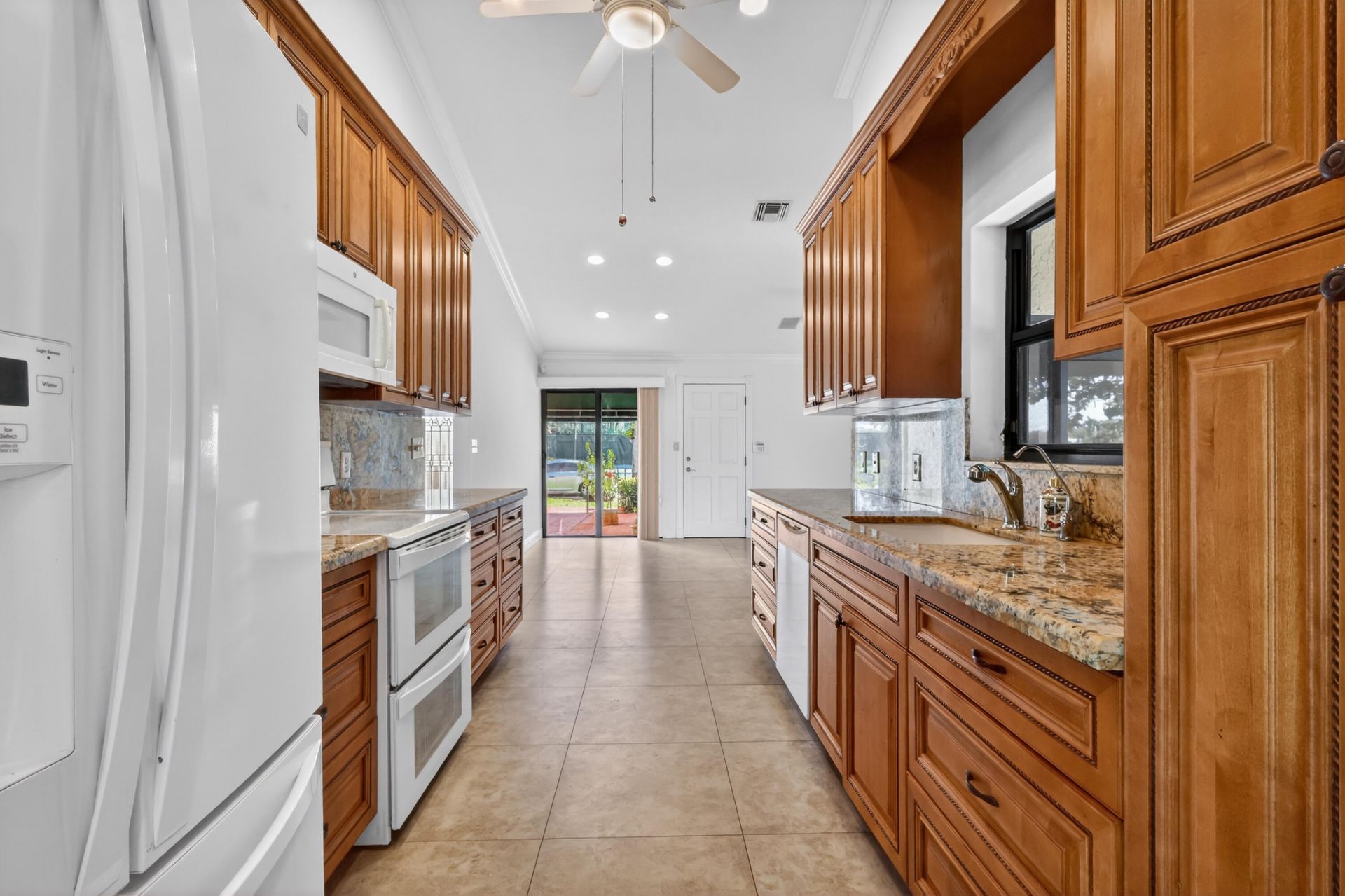 6656 Las Flores Drive, Boca Raton, FL 33433 Photo