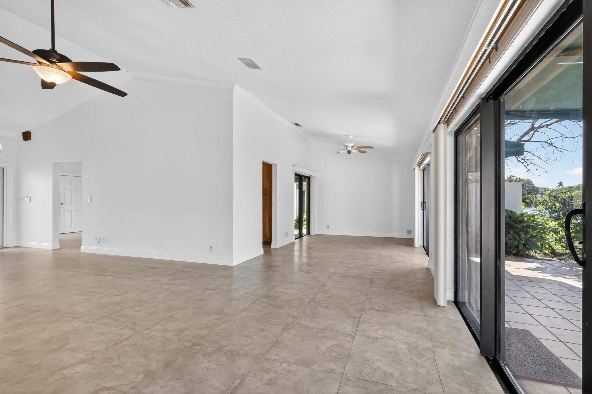 6656 Las Flores Drive, Boca Raton, FL 33433 Photo