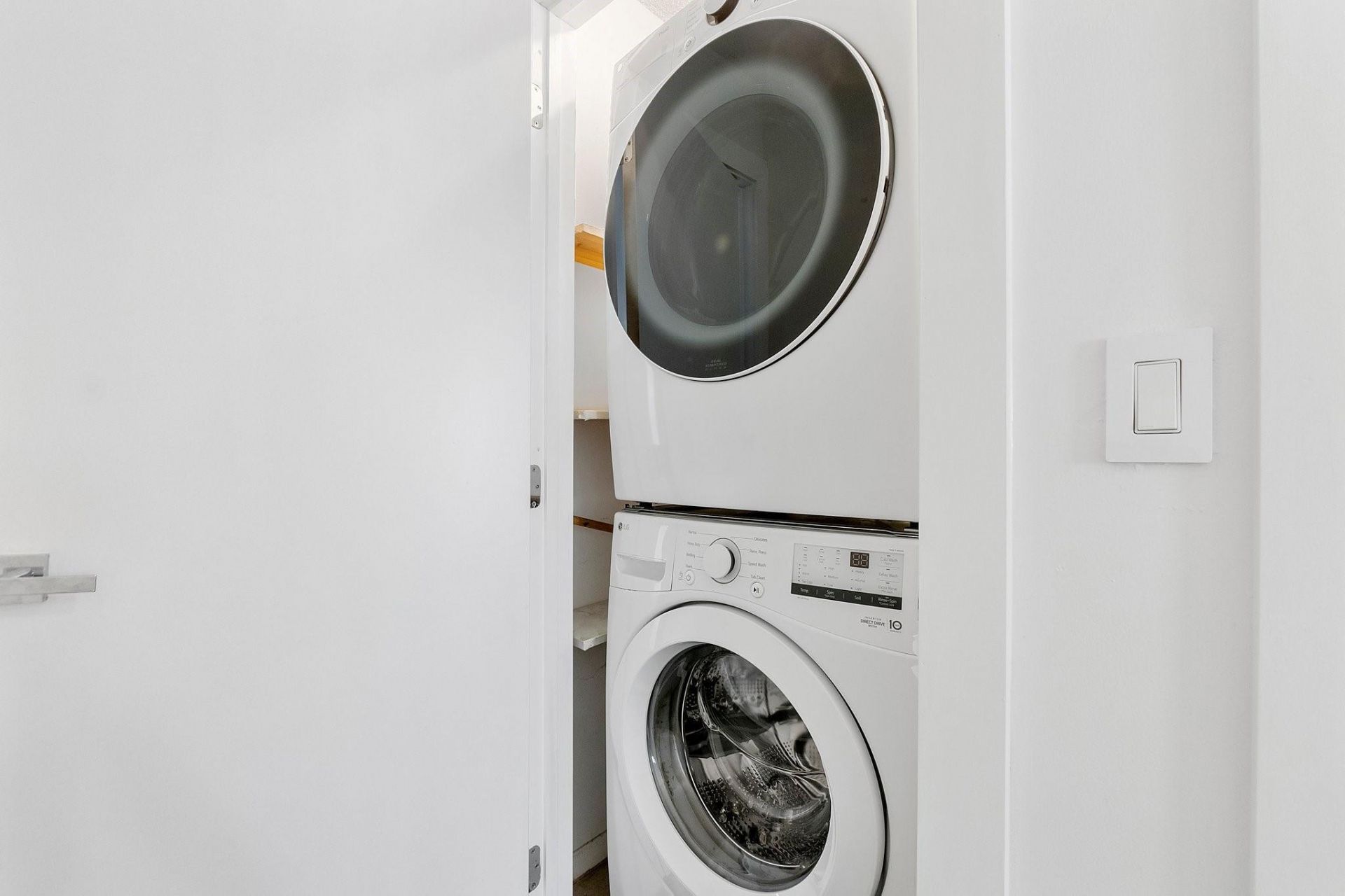 555 NE 7th Avenue, Unit 5A, Fort Lauderdale, FL 33301 Photo