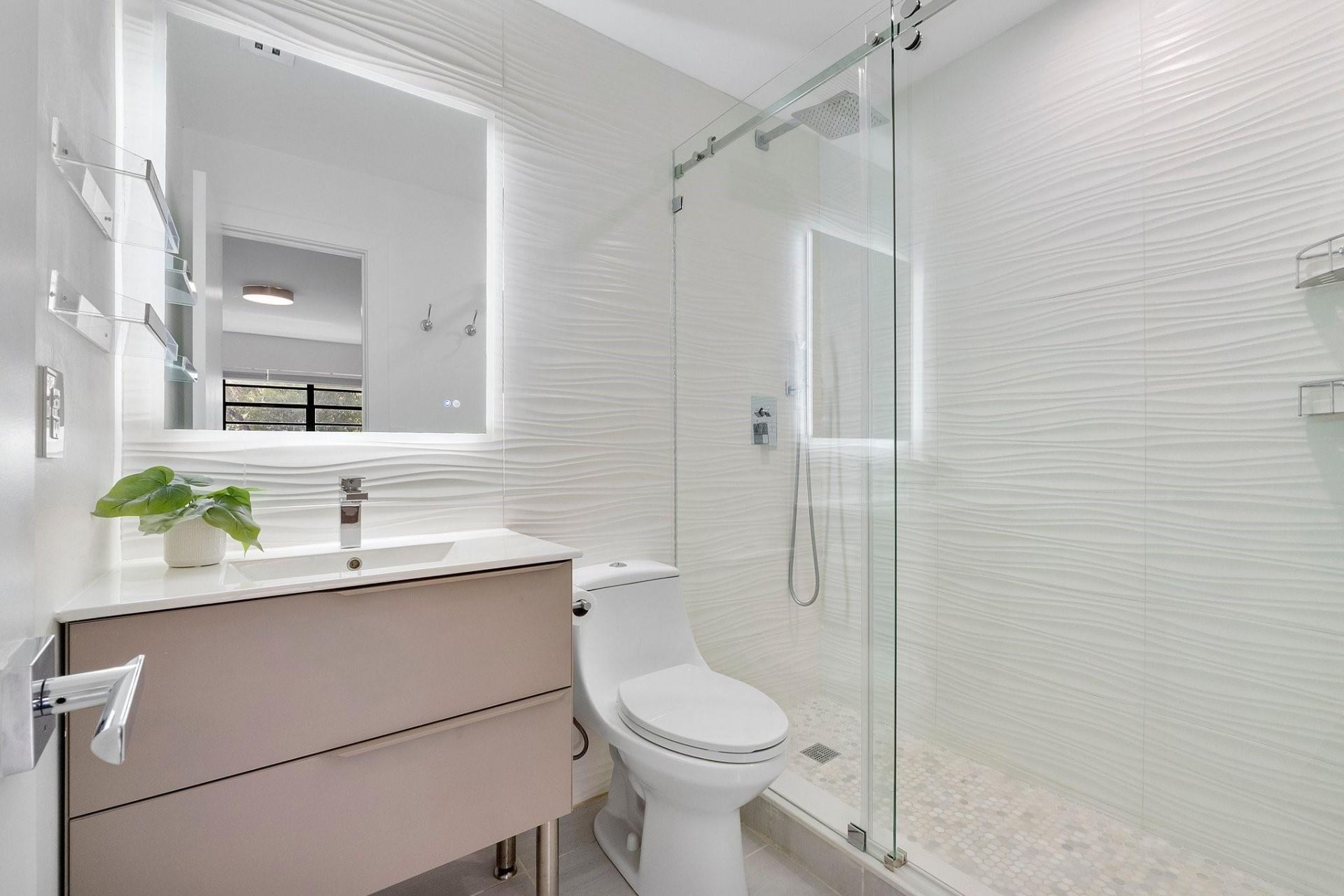 555 NE 7th Avenue, Unit 5A, Fort Lauderdale, FL 33301 Photo