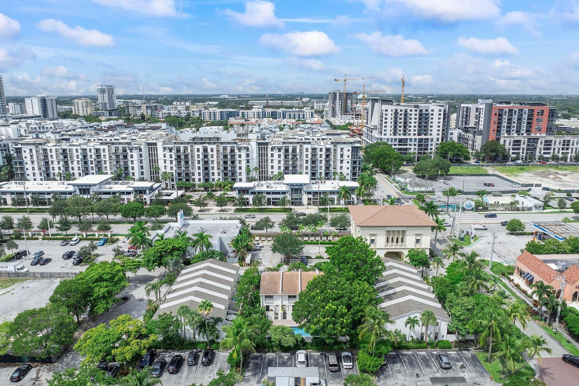 555 NE 7th Avenue, Unit 5A, Fort Lauderdale, FL 33301 Photo