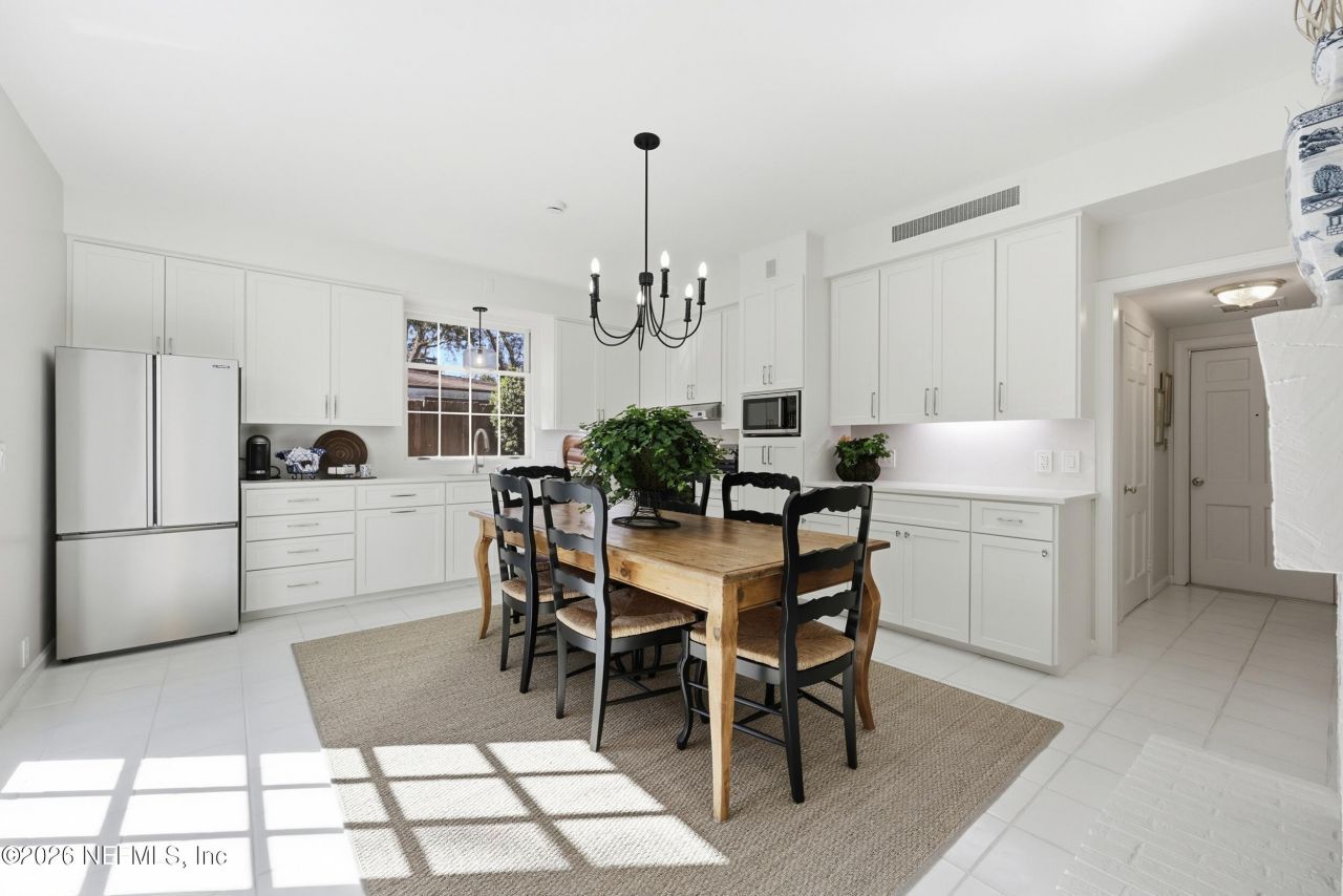 4706 Ivanhoe Road, Jacksonville, FL 32210 Photo