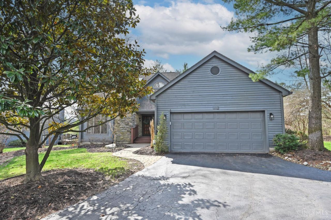 112 Bentwood Court, Blue Ash, OH 45241 Main Photo