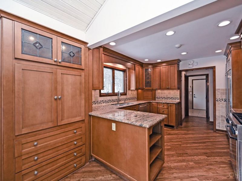 112 Bentwood Court, Blue Ash, OH 45241 Photo 17