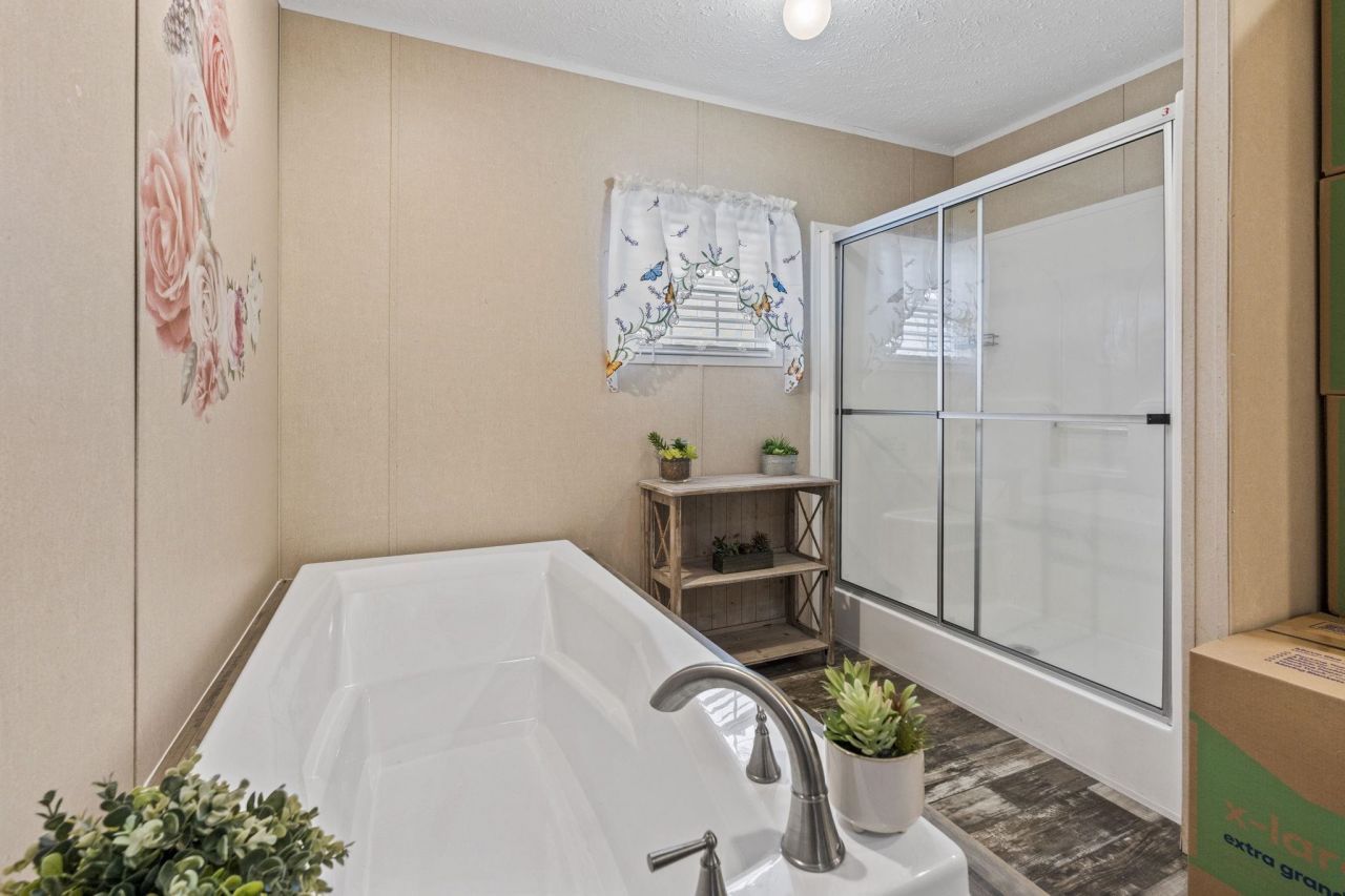 801 Waterway Dr. Photo 14