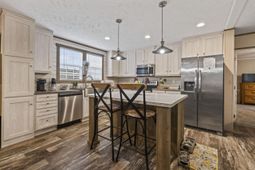 801 Waterway Dr. photo 4