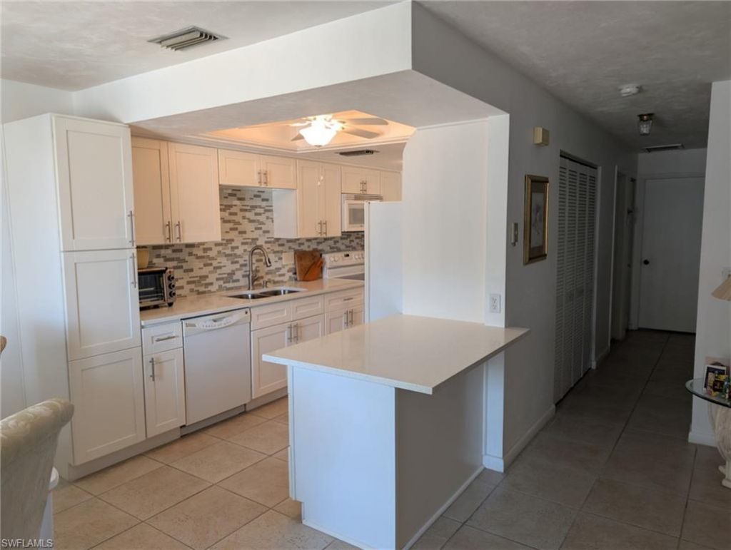 1111 Cape Coral Pkwy W, Unit 106, Cape Coral, FL 33914 Photo