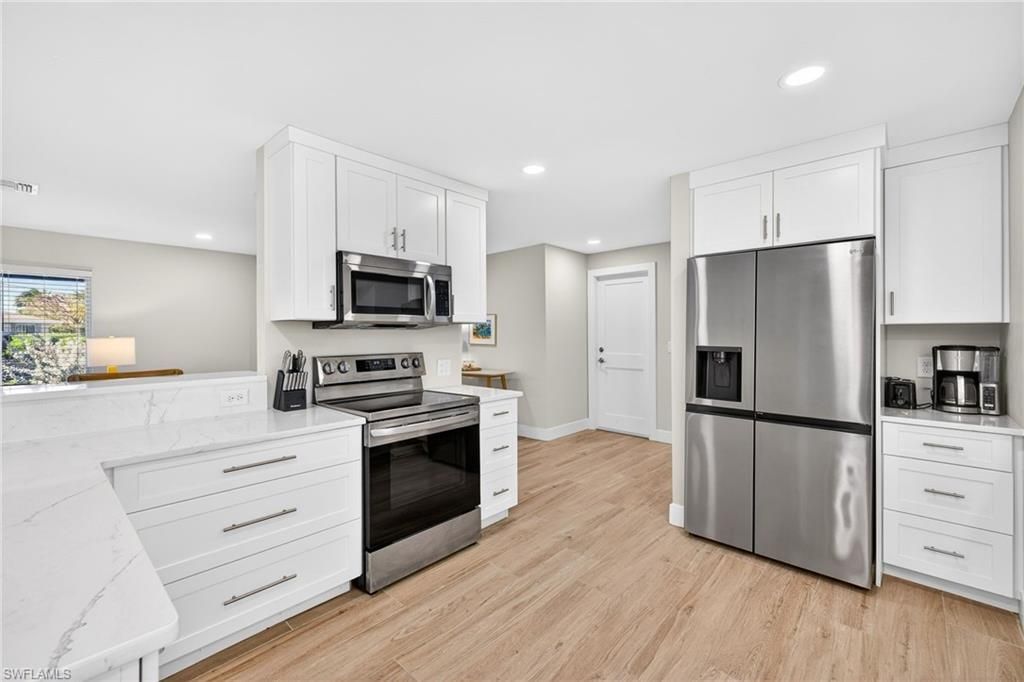 952 Kings Crown Dr, Sanibel, FL 33957 Photo
