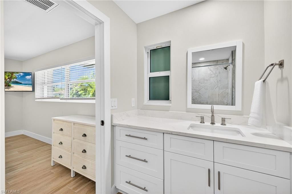 952 Kings Crown Dr, Sanibel, FL 33957 Photo