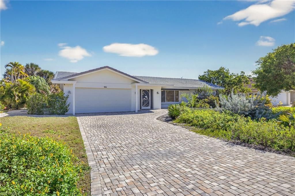 952 Kings Crown Dr, Sanibel, FL 33957 Photo