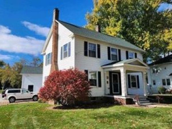 605 W Madison Street, Lake Mills, WI 53551