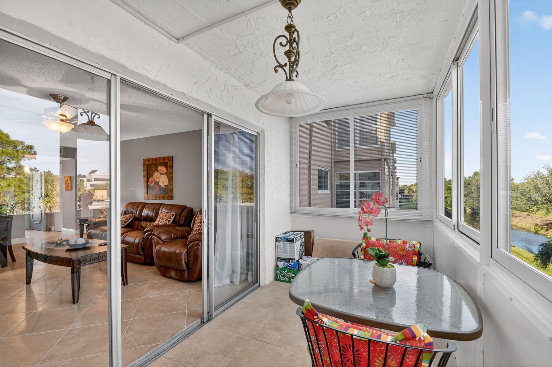 729 Lori Drive, Unit 302, Palm Springs, FL 33461 Photo