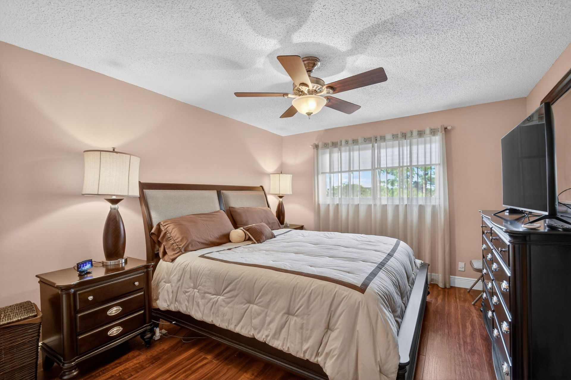 729 Lori Drive, Unit 302, Palm Springs, FL 33461 Photo