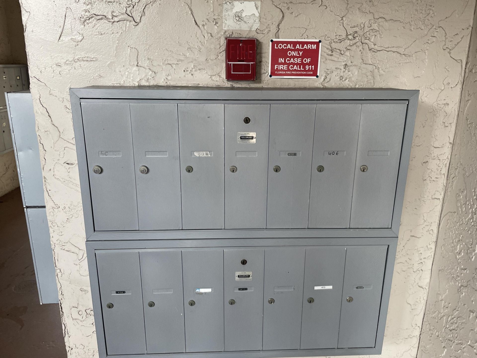 729 Lori Drive, Unit 302, Palm Springs, FL 33461 Photo