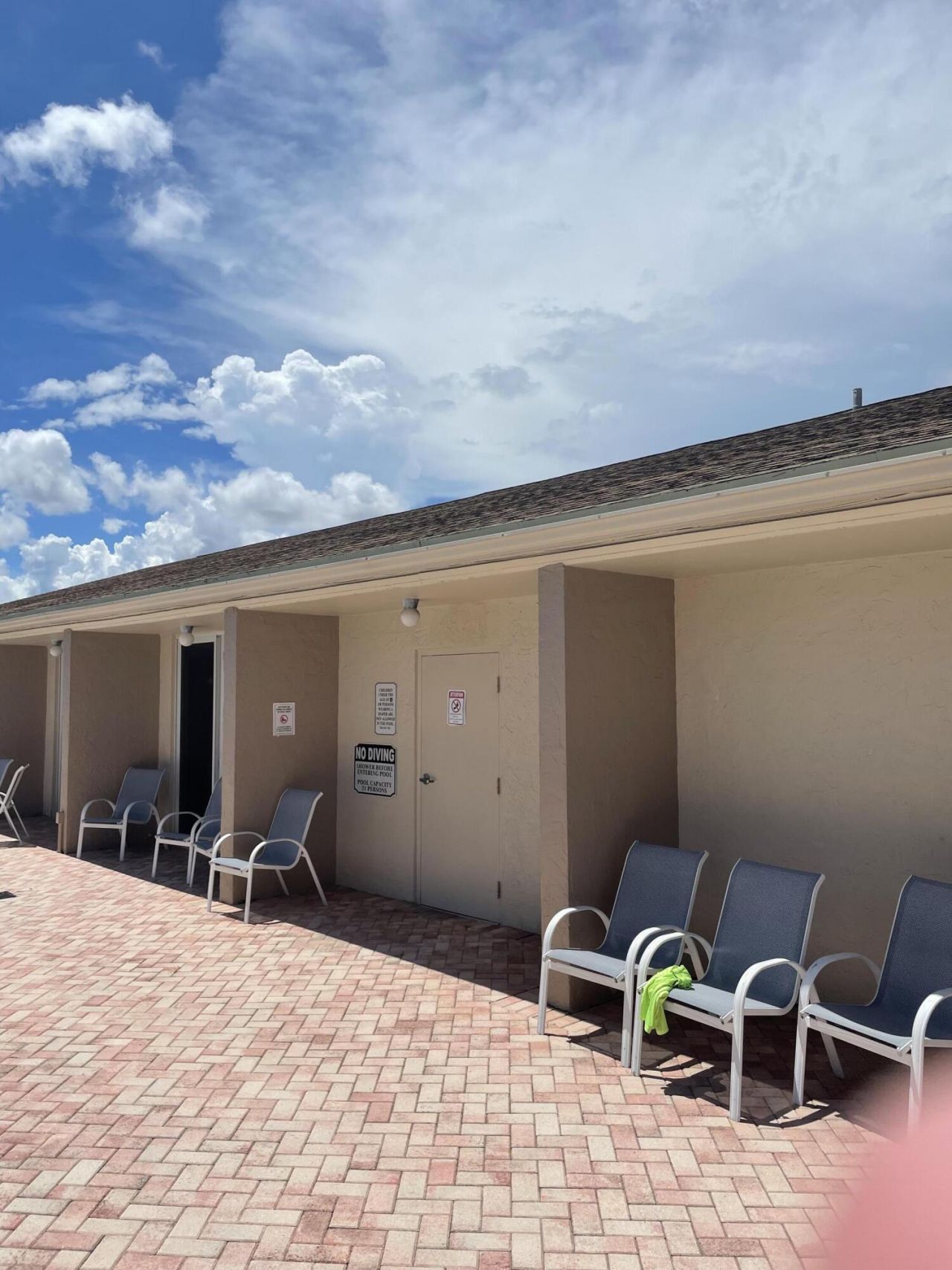 729 Lori Drive, Unit 302, Palm Springs, FL 33461 Photo