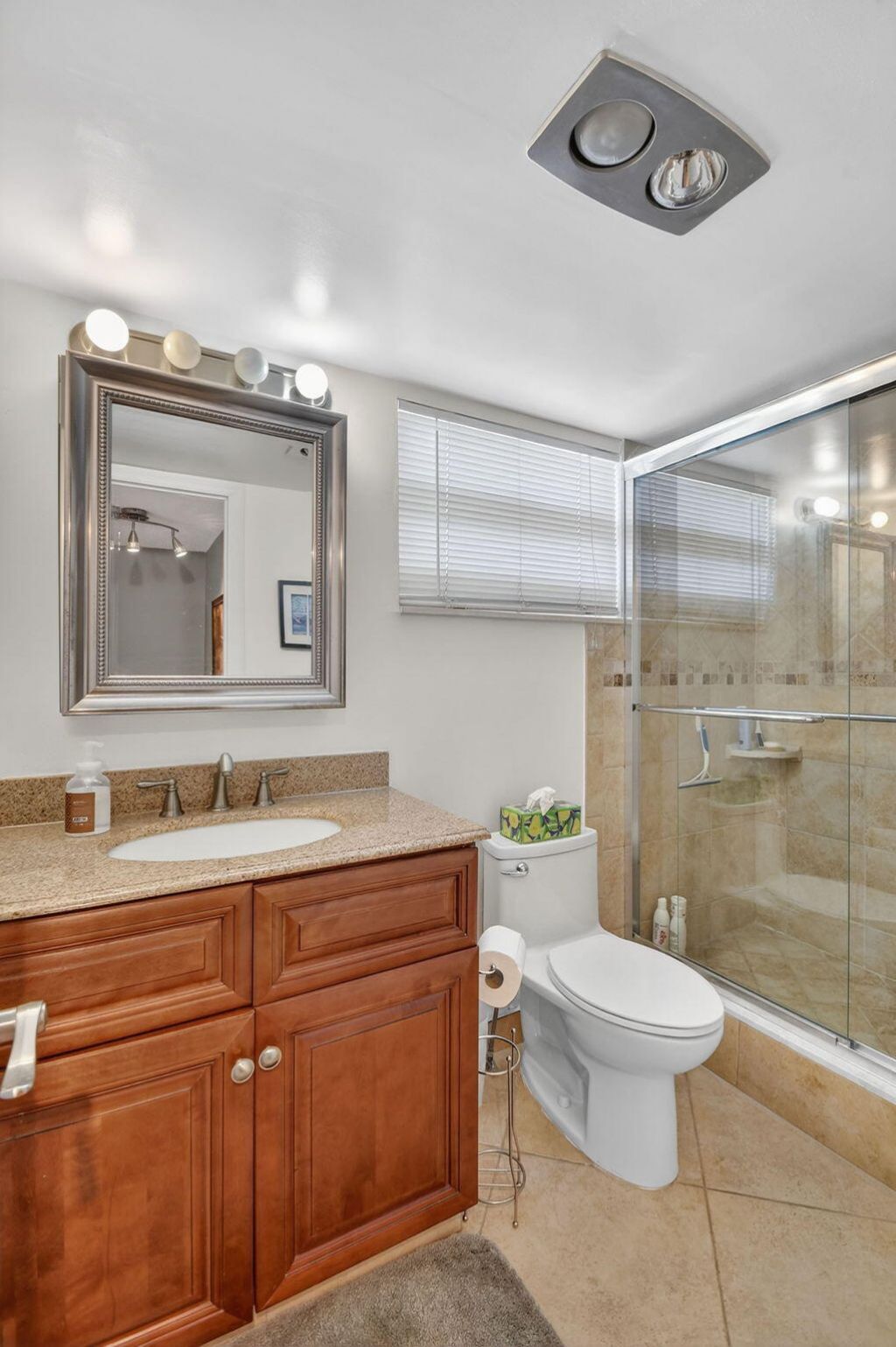 729 Lori Drive, Unit 302, Palm Springs, FL 33461 Photo