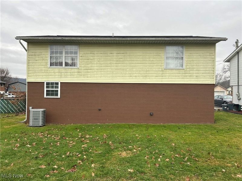 401 Josephine, Toronto, OH 43964 Photo 2