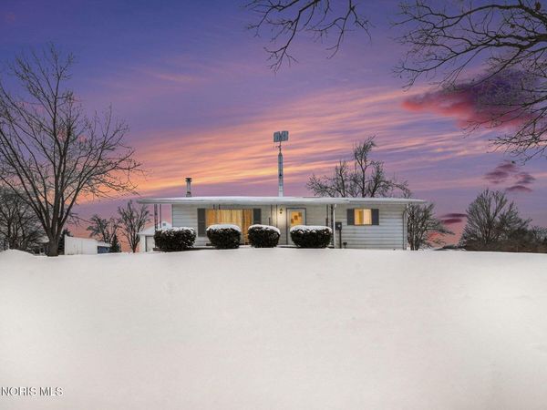 169 Seneca Drive, Montpelier, OH 43543