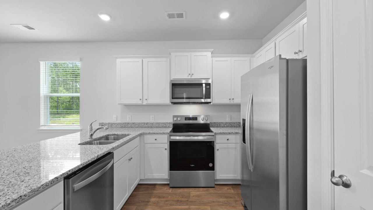 122 Hopkins Street Photo 2