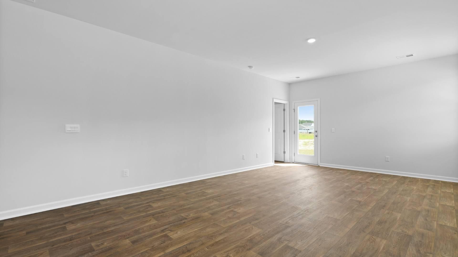 122 Hopkins Street Photo 3