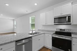 122 Hopkins Street photo 4