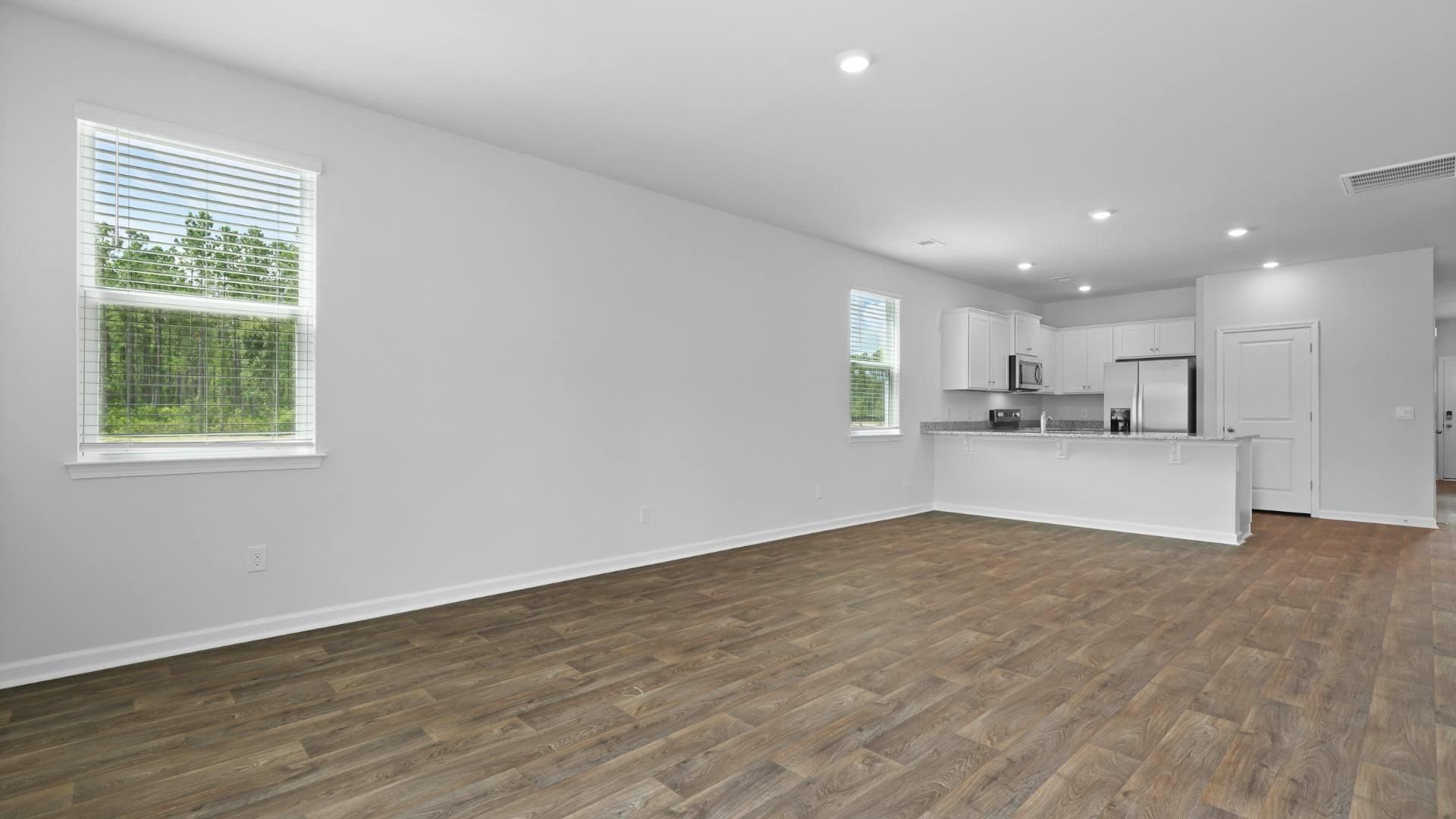 122 Hopkins Street Photo 8