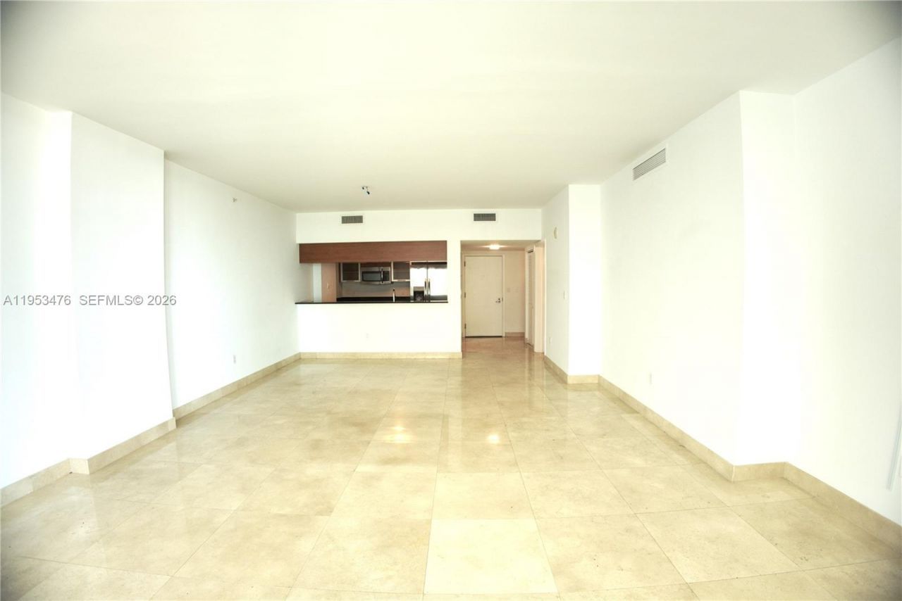 1800 N Bayshore Dr, Unit 911, Miami, FL 33132 Photo